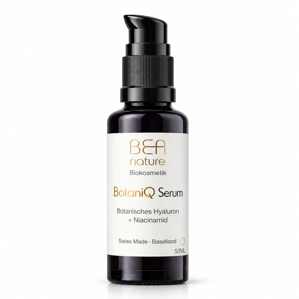 BotaniQ Serum – Produkt auf weissem Hintergrund